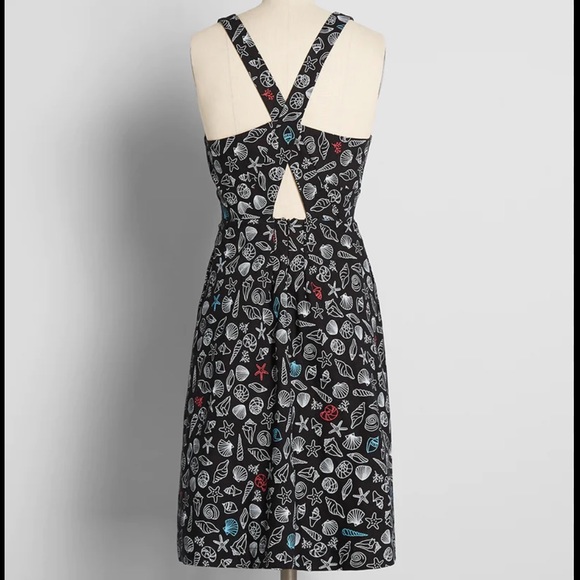 MODCLOTH Seashore Spectacular Fit and Flare Dress NWT - Picture 2 of 9